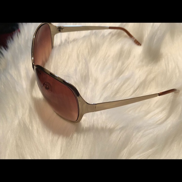 Forever 21 sunglasses - Picture 3 of 3